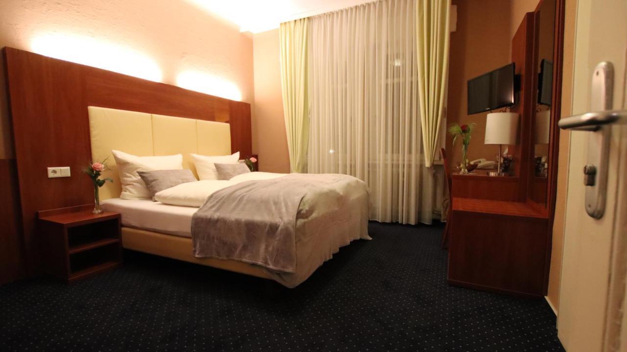 Stadt-gut-hotel Wahlster Saarbruecken